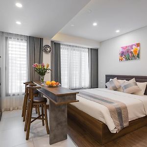 Narcissus Hotel & Apartment